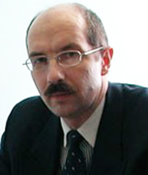             Честнов Илья Львович
    