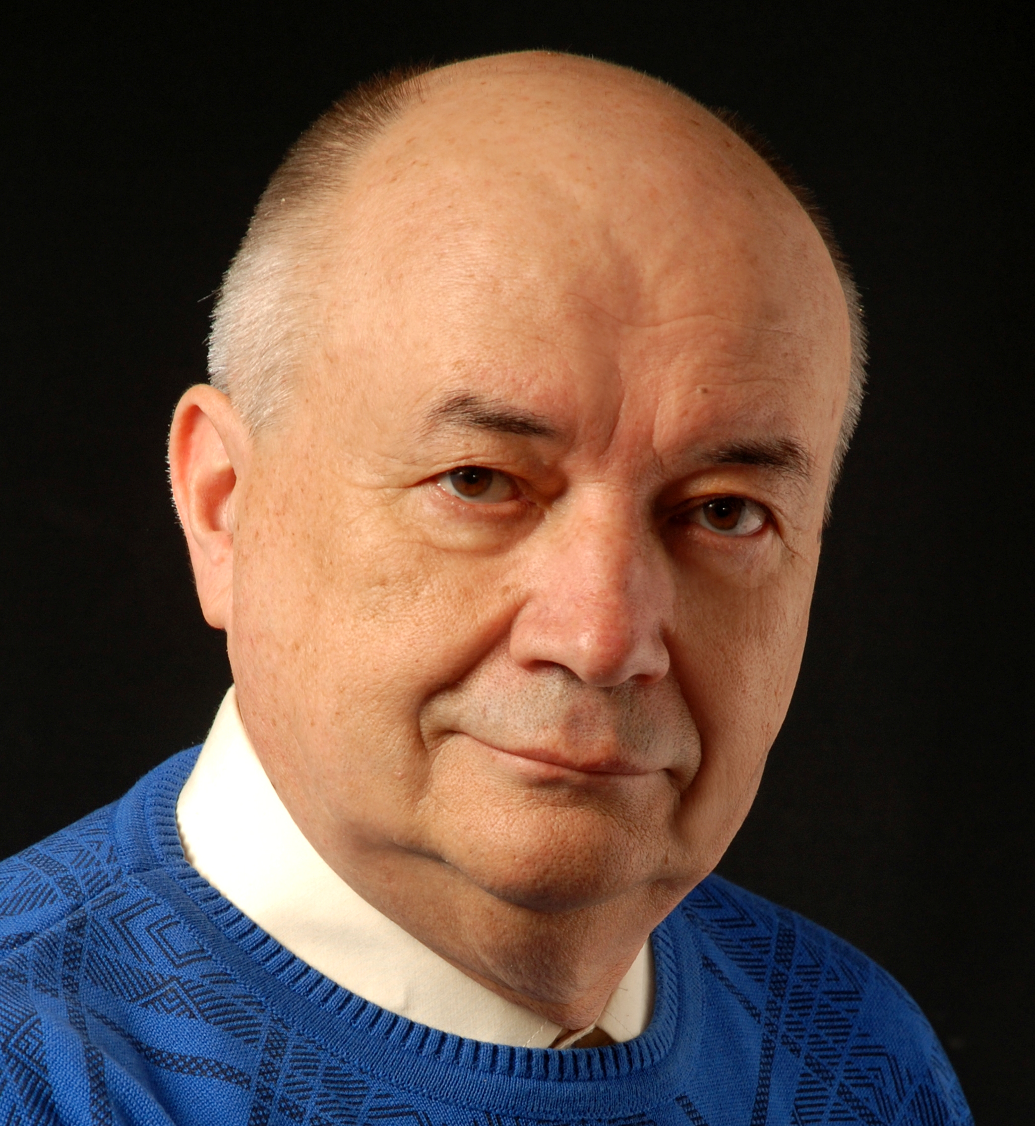             Потапов Александр Сергеевич
    